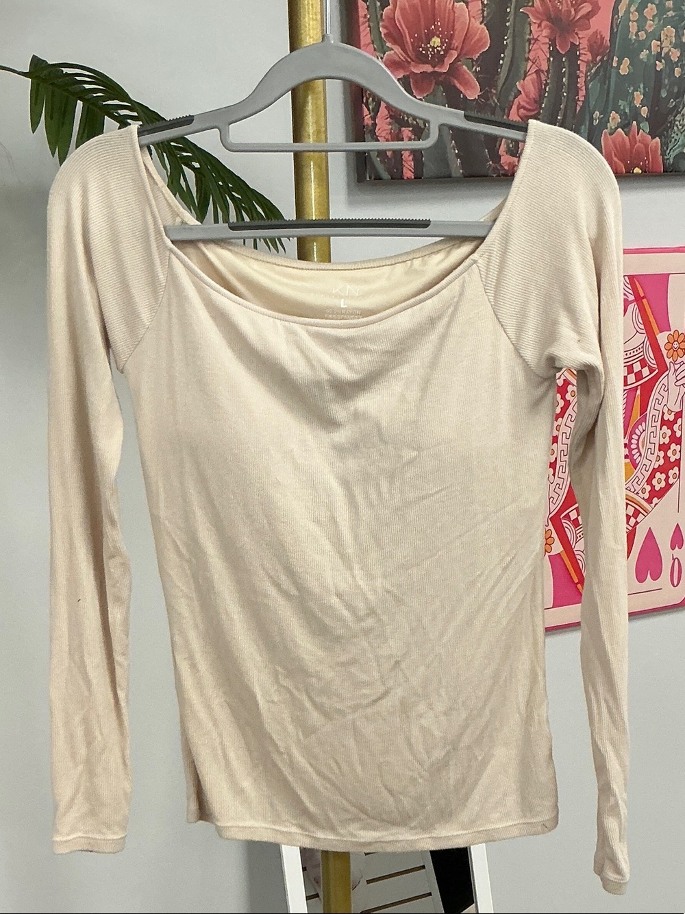 Klassy Network Cream Long-Sleeve Scoop Neck Top